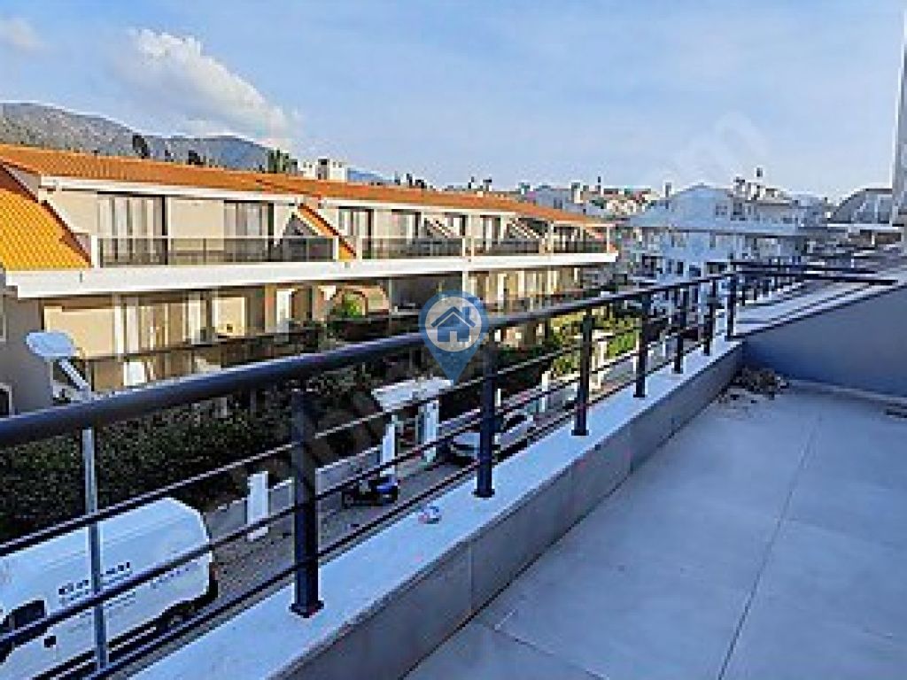 MARMARIS KEMERALTI MAHALLESINDE SATILIK 3+1 YENI DAIRE