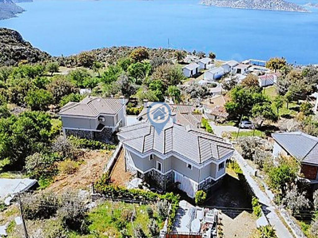 SU GAYRİMENKULDEN SÖĞÜT KÖYÜNDE SATILIK VİLLA