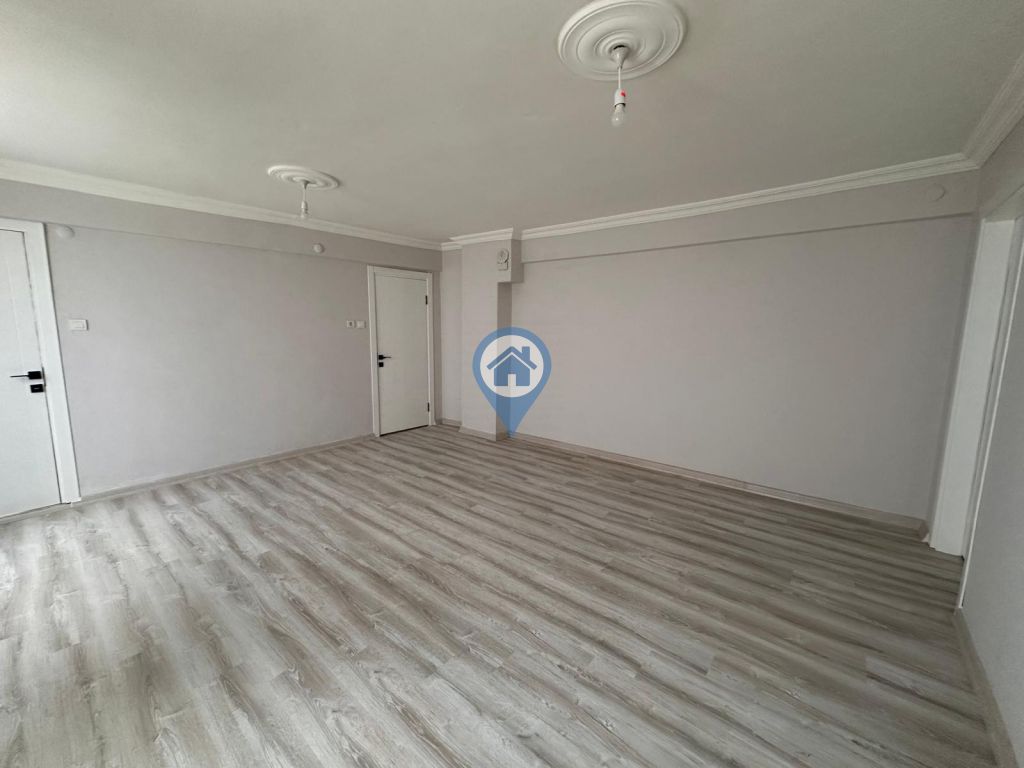 MARMARIS ÇARŞI İÇINDE SATILIK MASRAFSIZ DAIRE