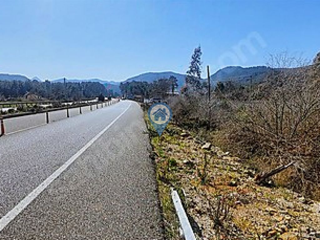 MARMARIS ANAYOLUNA CEPHELI SATILIK ARAZI