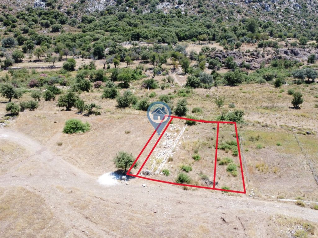 SU GAYRIMENKUL BOZBURUN YEŞILOVA MEVKII SATILIK TARLA