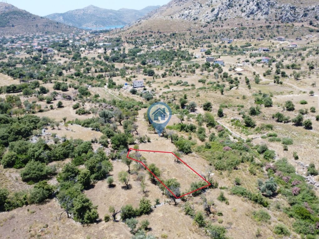 SU GAYRIMENKUL BOZBURUN YEŞILOVA MEVKII SATILIK YATIRIMLIK TARLA