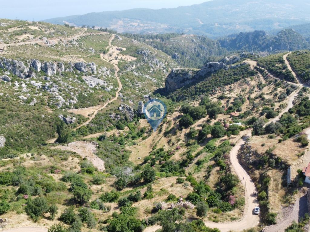 SU GAYRIMENKUL ZEYTIN KÖYDE DENIZ MANZARALI İMARLI SATILIK ARSA