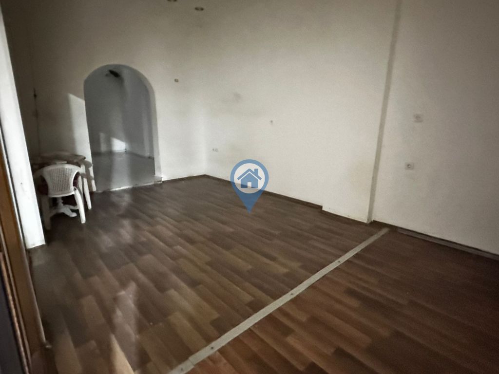 SU EMLAK TEPE MAHALLESI PASAJ IÇI SATILIK IKI DÜKKAN