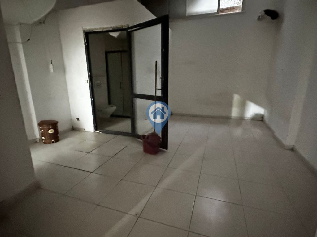 SU EMLAK TEPE MAHALLESI PASAJ IÇI SATILIK IKI DÜKKAN