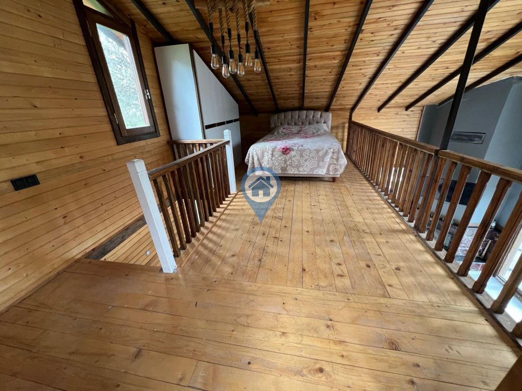 MARMARİS SÖĞÜT MAHALLESİNDE SATILIK HAVUZLU AHŞAP EV