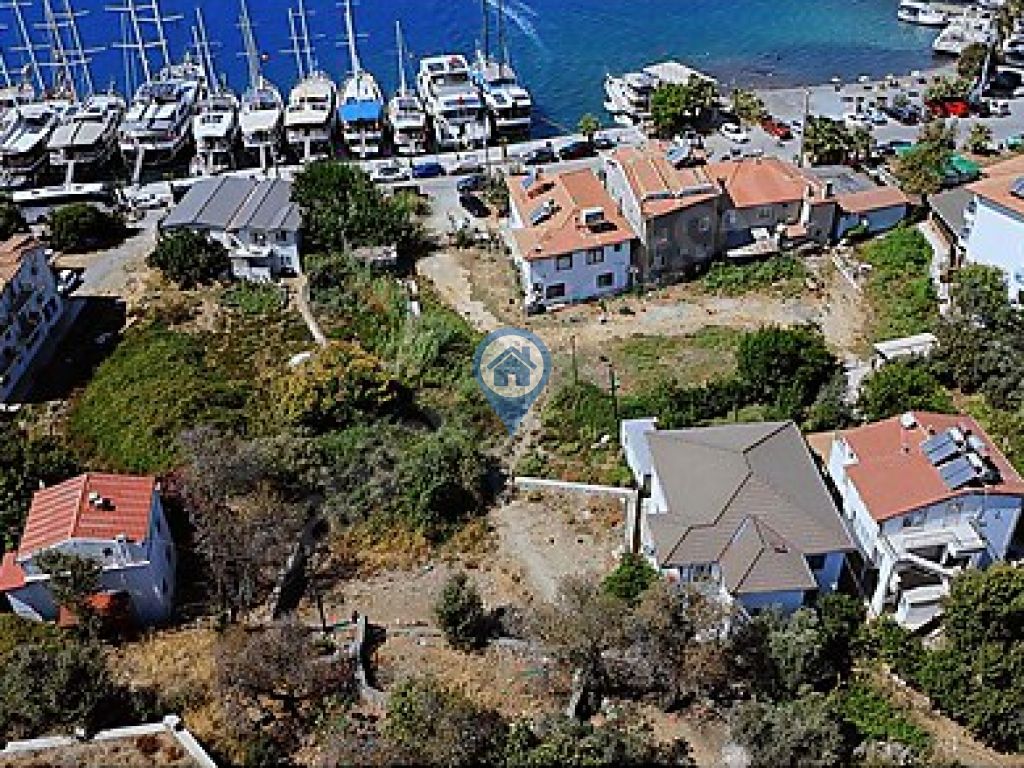 DENIZE 100 METRE SATILIK DENIZ MANZARALI SATILIK TARLA