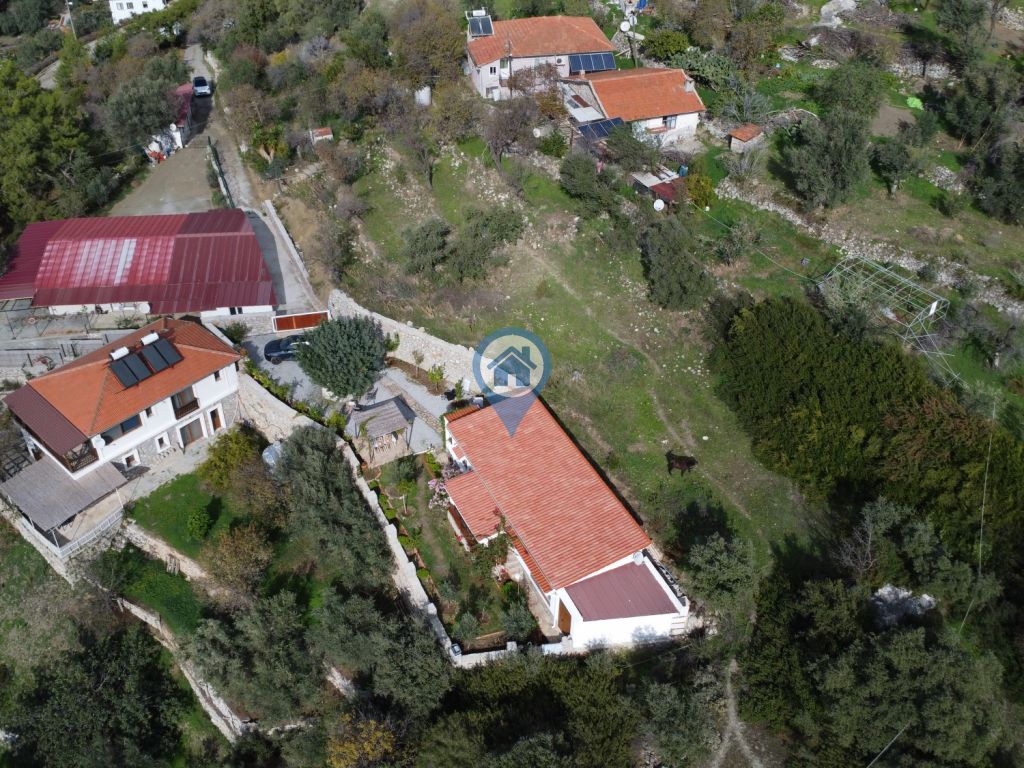 MARMARİS ÇİFTLİK KOYUNDA SATILIK TARLA