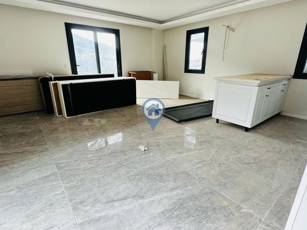 MARMARİS SÖĞÜTTE SATILIK MÜSTAKİL EV