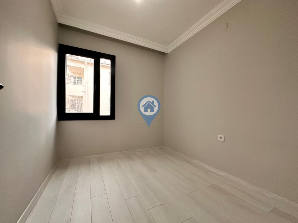 ÇILDIR MAHALLESİNDE SATILIK 2+1 DÜZ DAİRE