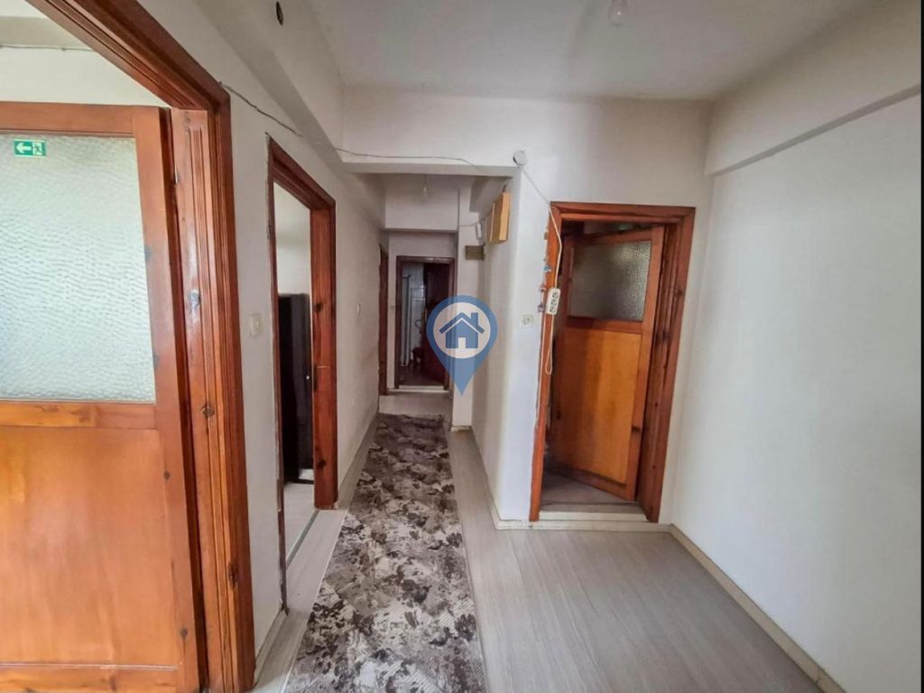 19MAYIS MEYDANINA YAKIN ŞEHRİN MERKEZİNDE 2+1 SATILIK 75M2 DAİRE