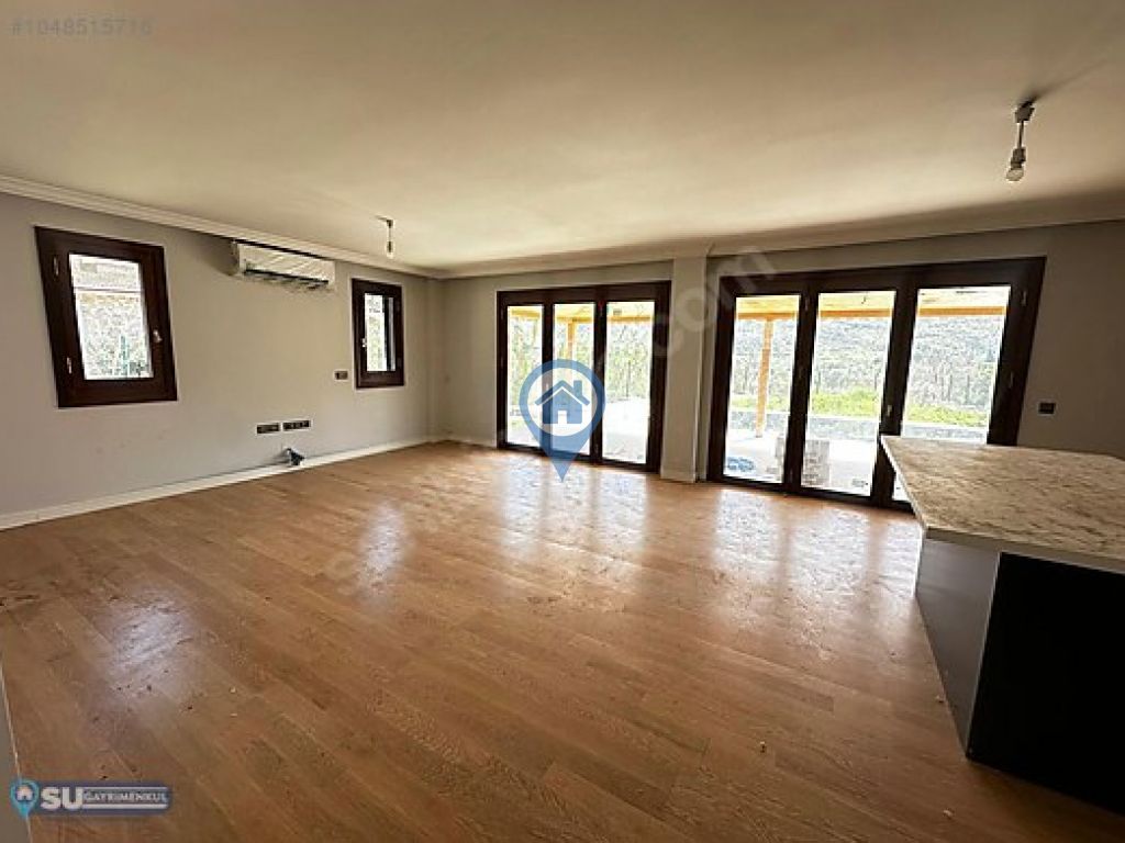 HİSARÖNÜNDE SATILIK 4+1 YENİ VİLLA