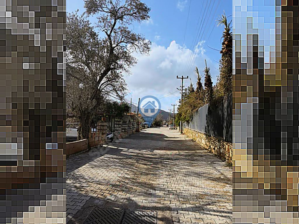 MARMARIS ORHANIYEDE SATILIK TARLA: 1300M², EVLI, DENIZE YAKIN