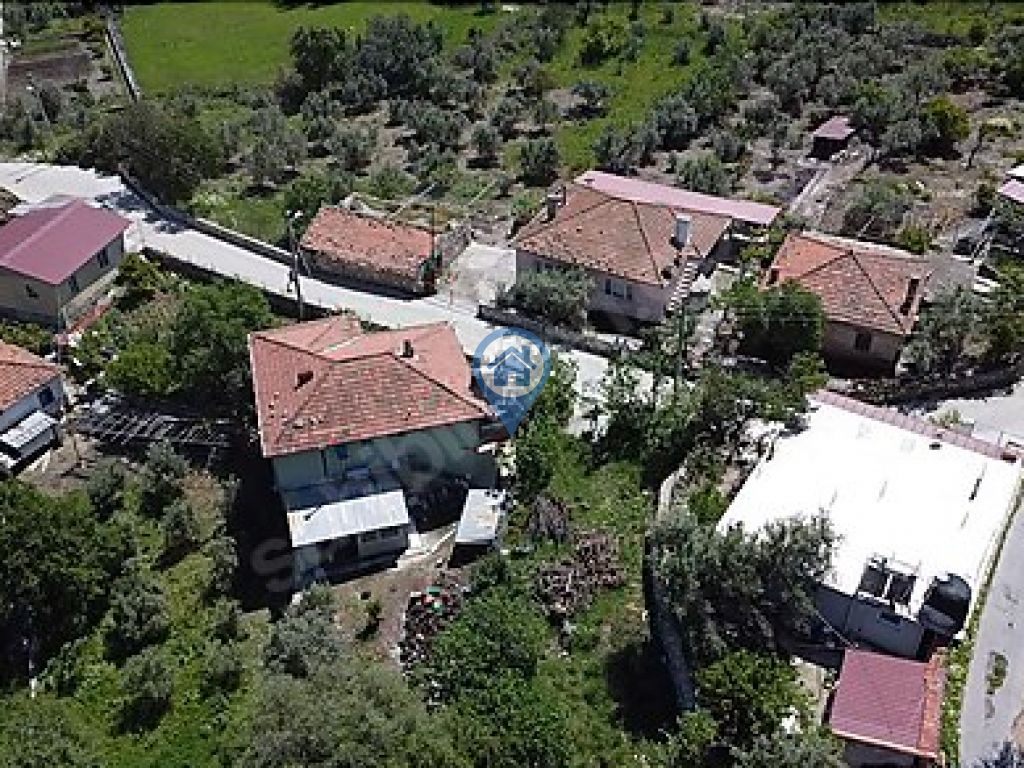 MARMARIS SÖĞÜTTE KIRSAL YERLEŞIK ALANDA SATILIK 284 M2 TARLA