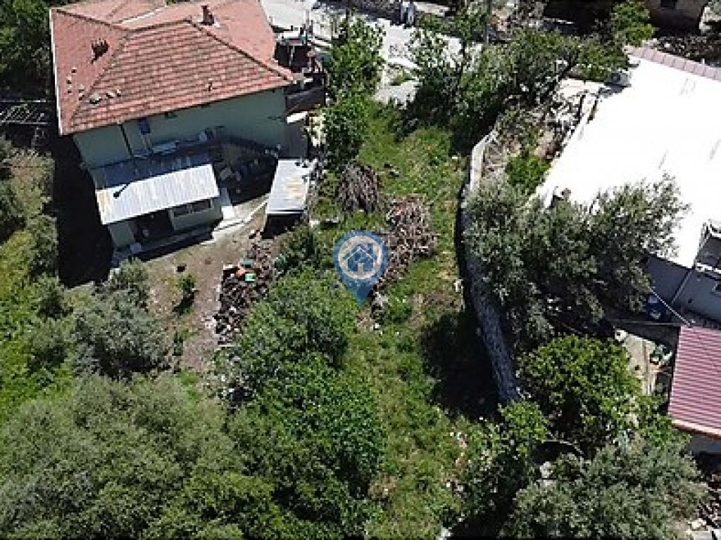 MARMARIS SÖĞÜTTE KIRSAL YERLEŞIK ALANDA SATILIK 284 M2 TARLA