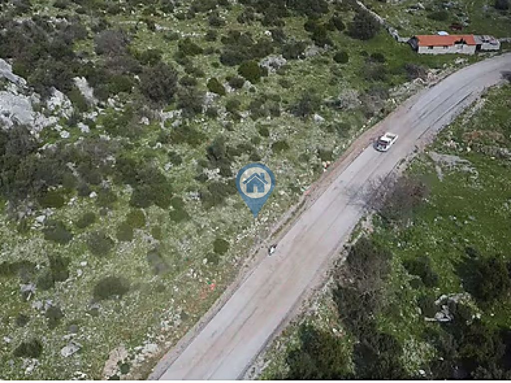 BAYIR KÖYÜNDE YOLA CEPHELI SATILIK 1.195 M2 TARLA