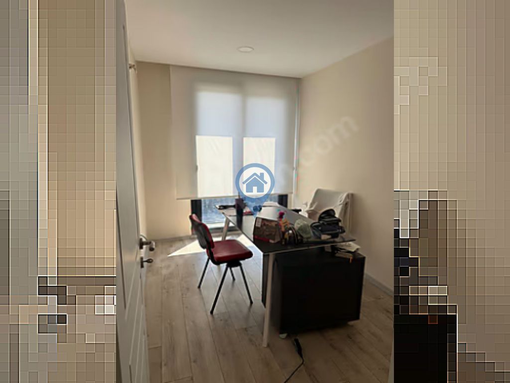 MARMARİS MERKEZDE 5 YILLIK BİNADA GENİŞ 1+1 OFİS & DAİRE