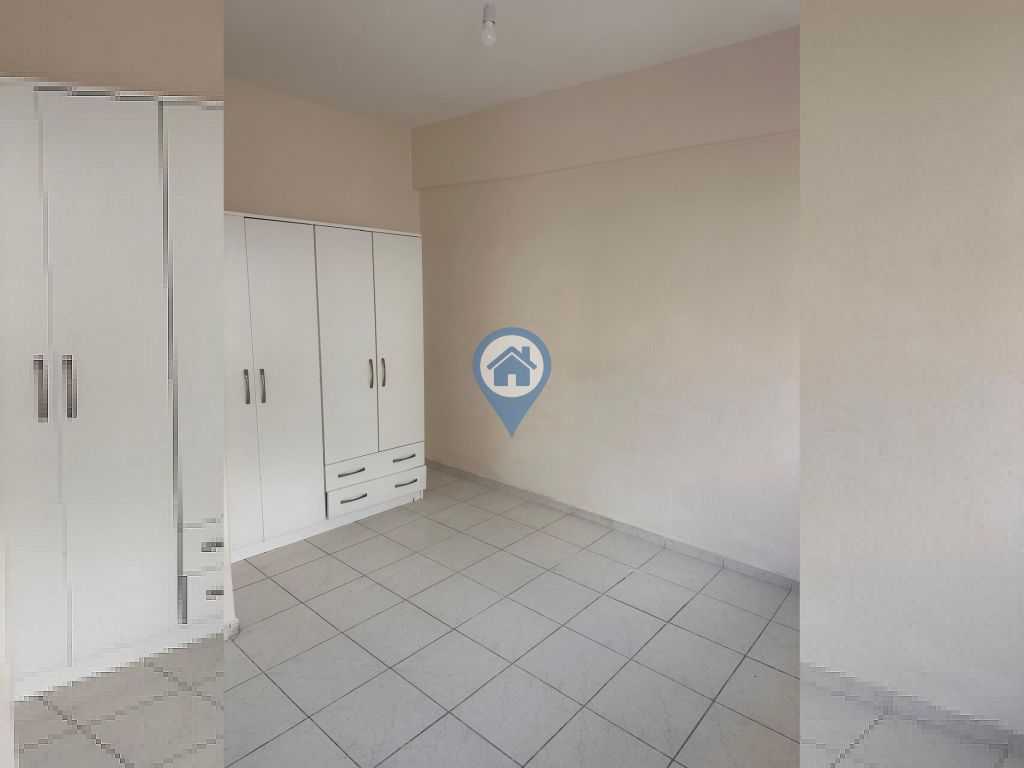 SEVGİYOLU SOKAĞINDA KÖŞE KONUMDA FERAH VE GENİŞ 3+1 DAİRE