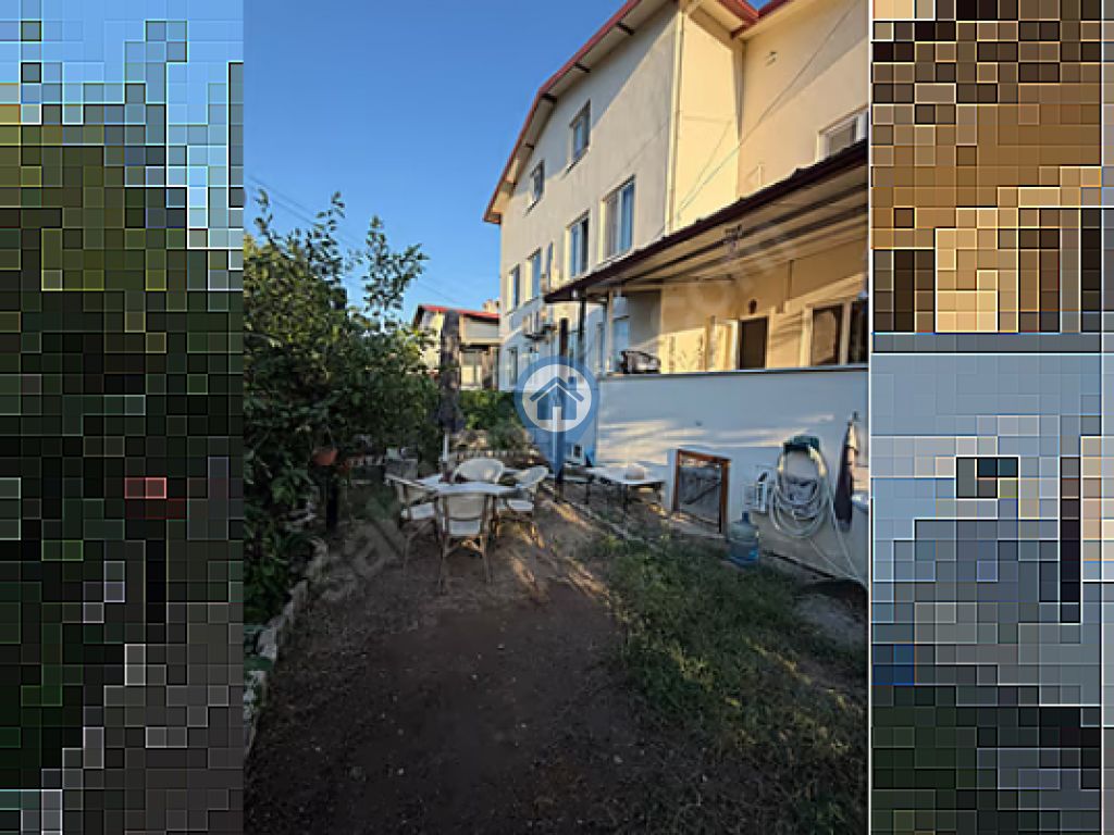 SU GAYRIMENKUL ULA ÇITLIKTA SATILIK 6+1 BAHÇELI İKIZ VILLA